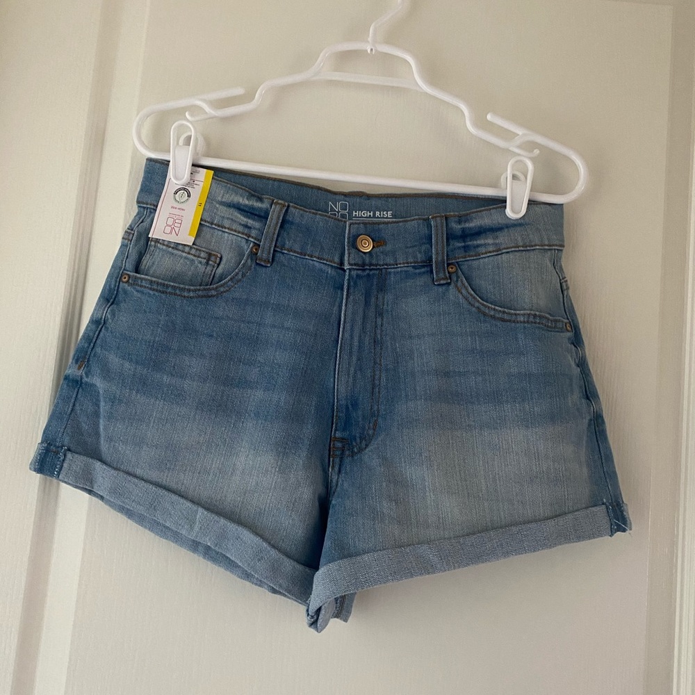 High rise shorts